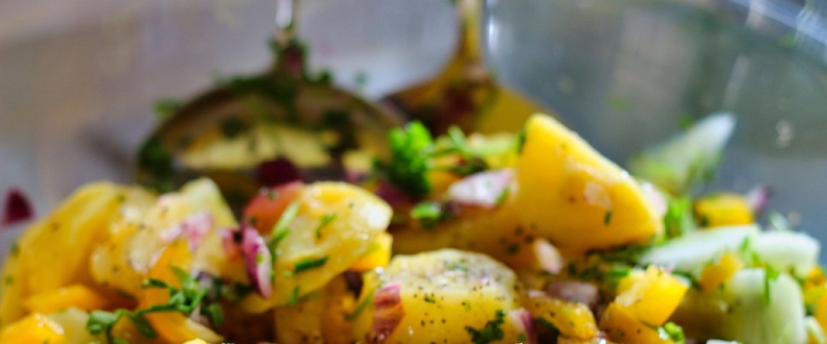 LES RECETTES DE FRANCIS: Salade de Pommes de Terre – Jambon de Bayonne (4 personnes)