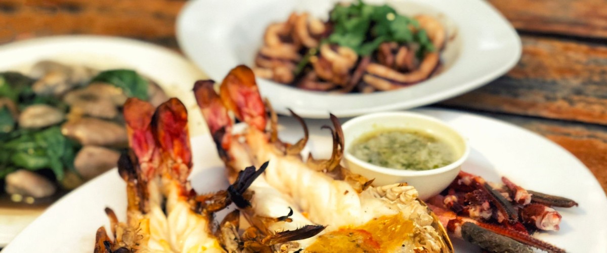 LES RECETTES DE FRANCIS: Demi Homard Grillé + Son Beurre de Corail (4 personnes)