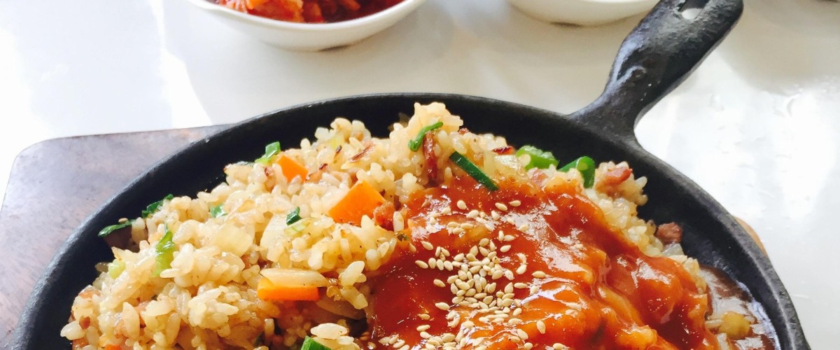 LES RECETTES DE FRANCIS: Poule Pochée au Riz – Sauce Suprême (4 personnes)