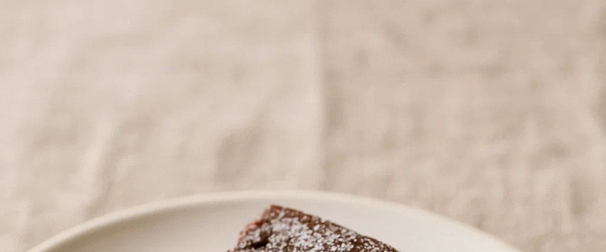 LES RECETTES DE FRANCIS: Moelleux au Chocolat (6 à 8 personnes)