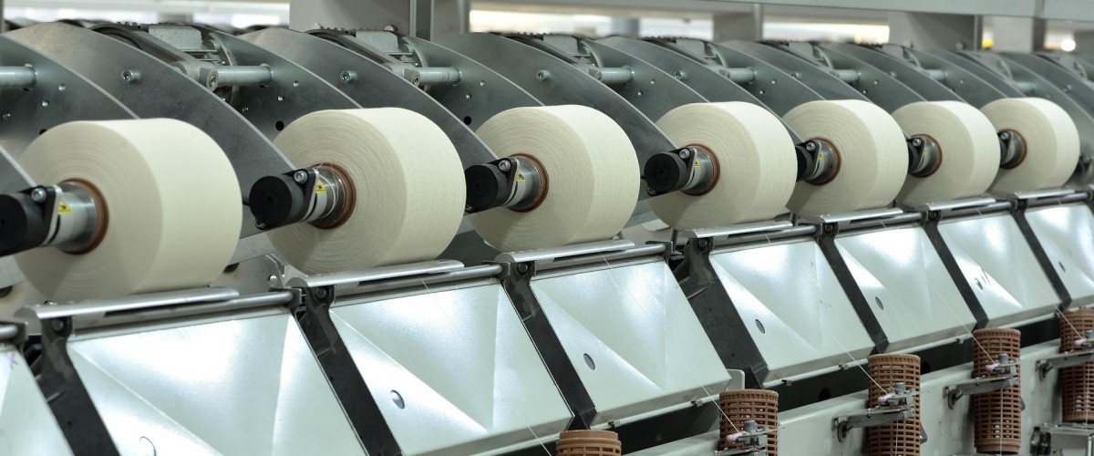 AUVERGNE-RHÔNE-ALPES : France Travail et UNITEX prolongent leur partenariat pour soutenir l’emploi textile