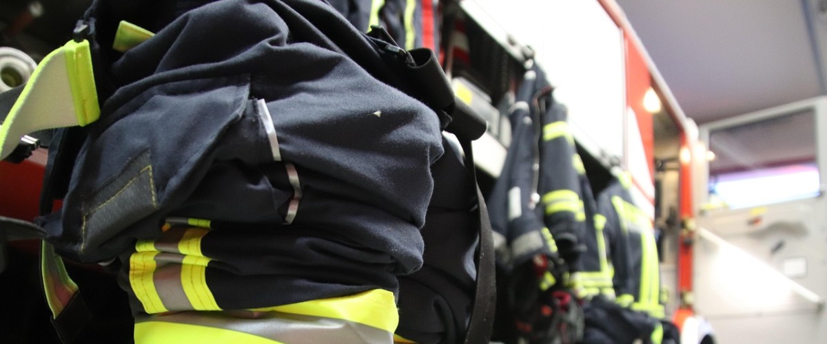 GRENOBLE : Incendie dans l’ancien bar SOS Apéro, 17 personnes évacuées
