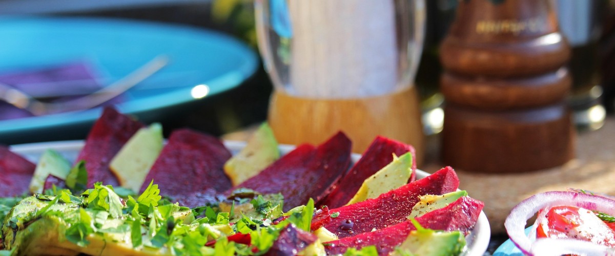 LES RECETTES DE FRANCIS : Carpaccio de Betteraves aux Noisettes (4 personnes)
