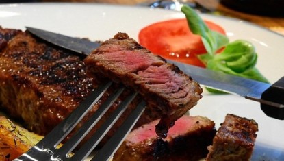 Les Recettes de Francis : Pavé de Rumsteack - Sauce Moutarde (4 personnes)