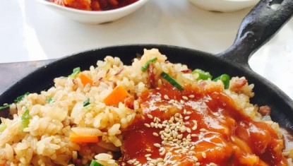 LES RECETTES DE FRANCIS: Poule Pochée au Riz – Sauce Suprême (4 personnes)