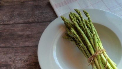 LES RECETTES DE FRANCIS : Asperges Vertes Croquantes au Parmesan (4 personnes)
