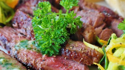 LES RECETTES DE FRANCIS : Dos de Loup Rôti au Thym Frais Citron Vert + Compotée de Fenouil (4 personnes)